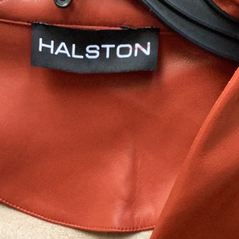 Sleek Rust Button-Up Blouse - image 2